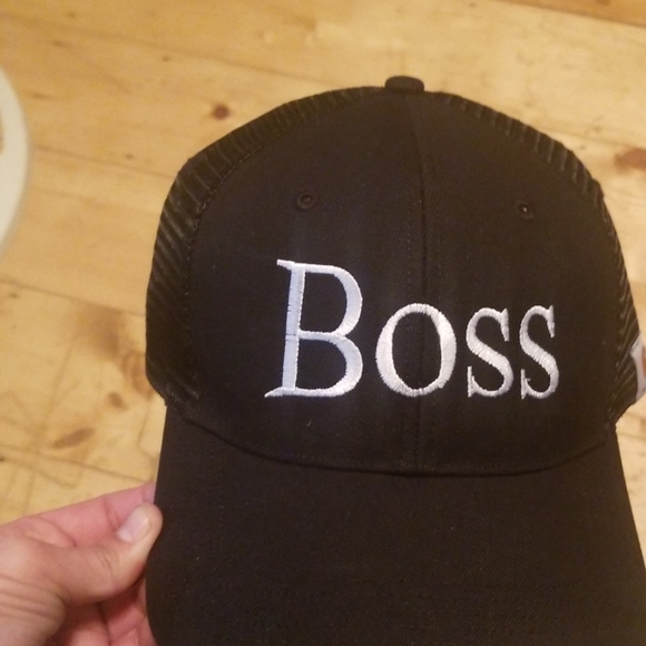 His an her hats - Picture 4 of 5